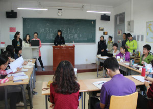 欧语学院新生辩论赛第一轮——强强对决，如火如荼 1